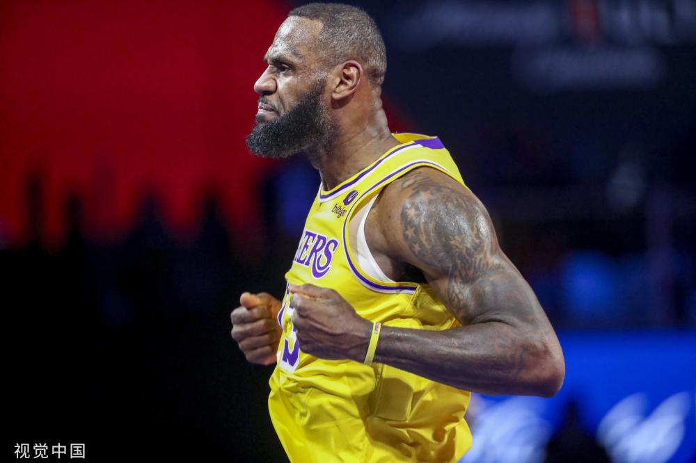 逆境中的突 逆境中的突